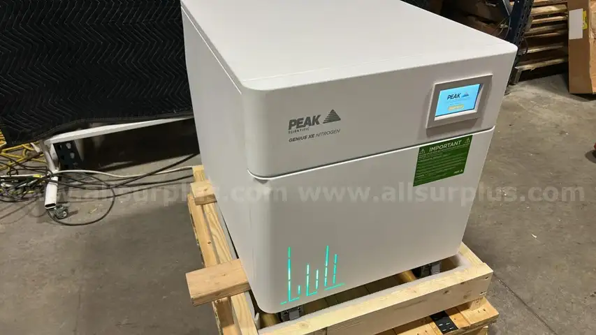 Peak Scientific Genius XE35 Nitrogen Gas Generator