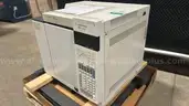 Agilent 7890A Gas Chromatograph