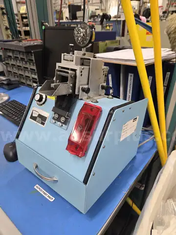 HEPCO 1500-01 Radial Lead Cutter
