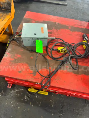 Presto Lift Table 6,000lbs Cap.