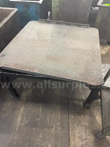 Lift Table 4,000lbs Cap.