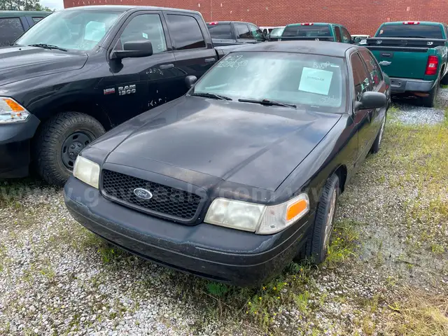 2007 Ford Crown Victoria Sedan
