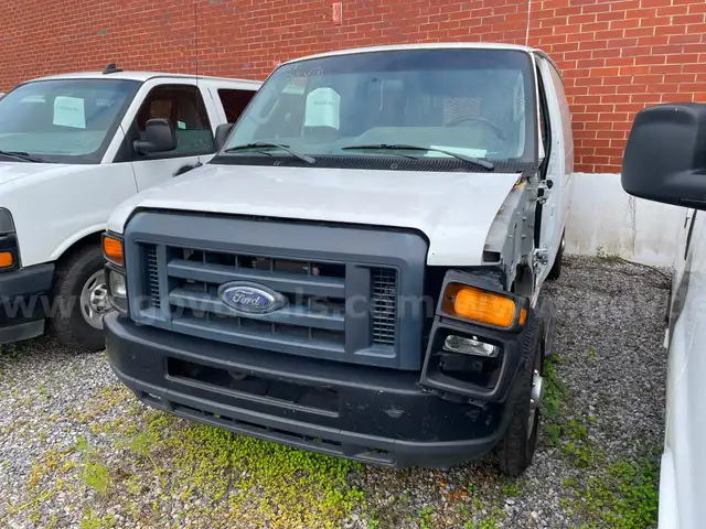 2013 Ford E-Series Van