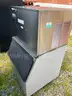 LOT OF KITCHEN EQUIPMENT