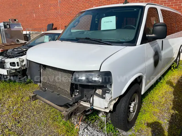 2018 Chevrolet Express 3500 Van