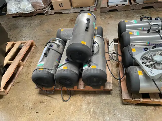 Lot of Air Purifiers
