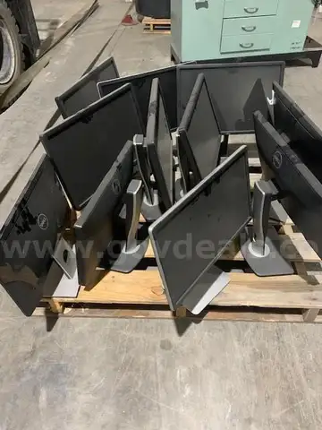 total 11 Dell 22inch Monitors