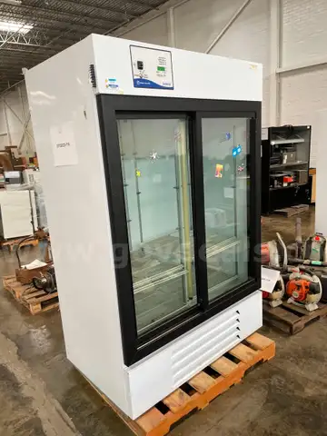 Lot of medical freezer