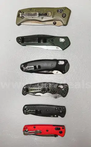 LOT OF 6 BENCH MADE POCKET KNIVES