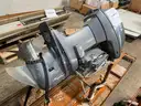 LOT OF A YAMAHA OUTBOARD MOTOR