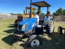 LOT OF A NEW HOLLAND TL80A