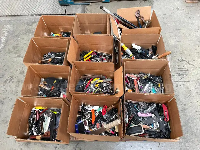 LOT OF HAND TOOLS, POCKET KNIVES &#x26; CORK SCREWS