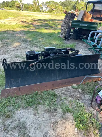 OFFSITE SALE - 6 Way Bulldozer Blade - USED!