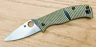 LOT OF 5 SPYDERCO POCKET KNIVES - USED!