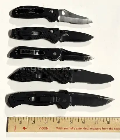 LOT OF 5 BENCHMADE POCKET KNIVES - USED!