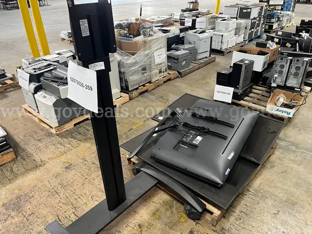 LOT OF TVS AND TV STAND