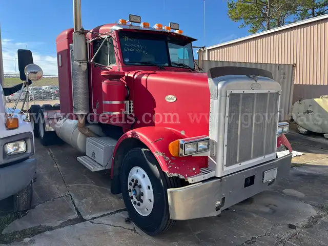 1996 PETERBILT 378 TRUCK TRACTOR