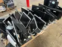 LOT OF COMPUTER MONITORS