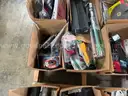 LOT OF UTILITY KNIVES, HAND TOOLS AND SAW TOOLS