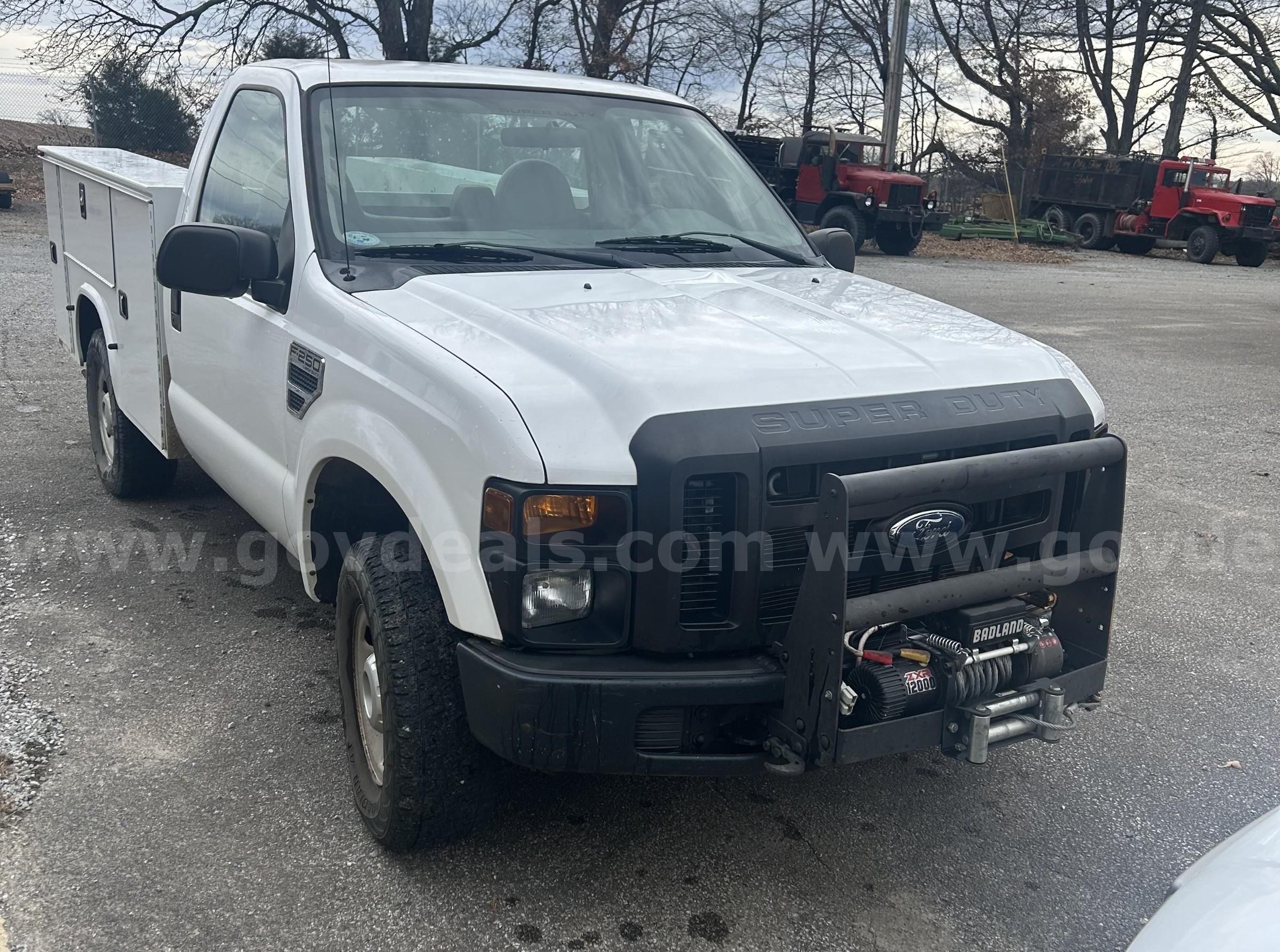 2008 Ford F-250 SD XL 4WD | AllSurplus