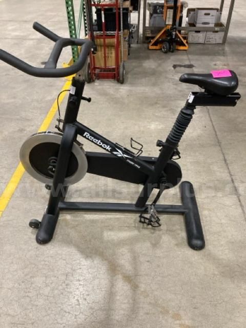 Reebok studio hot sale cycle spin bike