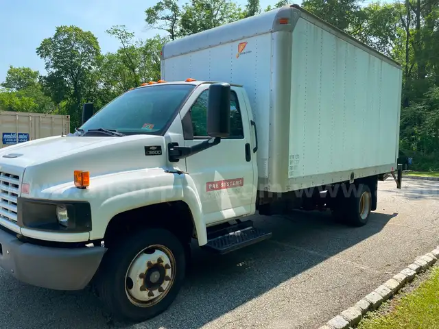 2003 Chevrolet C5C042
