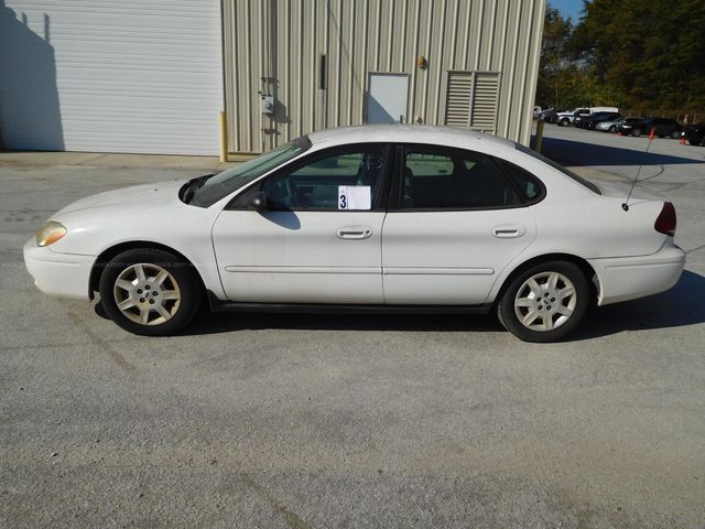 2005 Ford Taurus | GovDeals