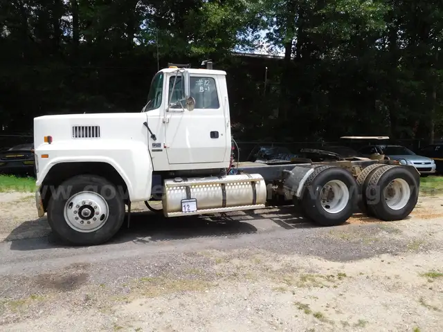 1993 Ford LTL9000