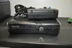 XBOX360/ WITH GAME