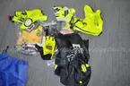 LOT OF SPORTING ITEMS