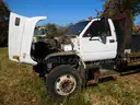 2000 GMC C7H042
