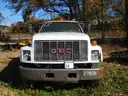 2000 GMC C7H042