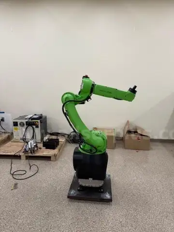 FANUC Green Robot