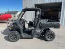 2022 Can-Am Defender HD9 XT