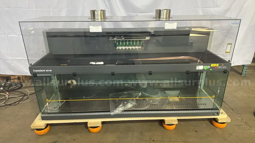 Tecan Freedom EVO-2 200 Liquid handler Platform Only