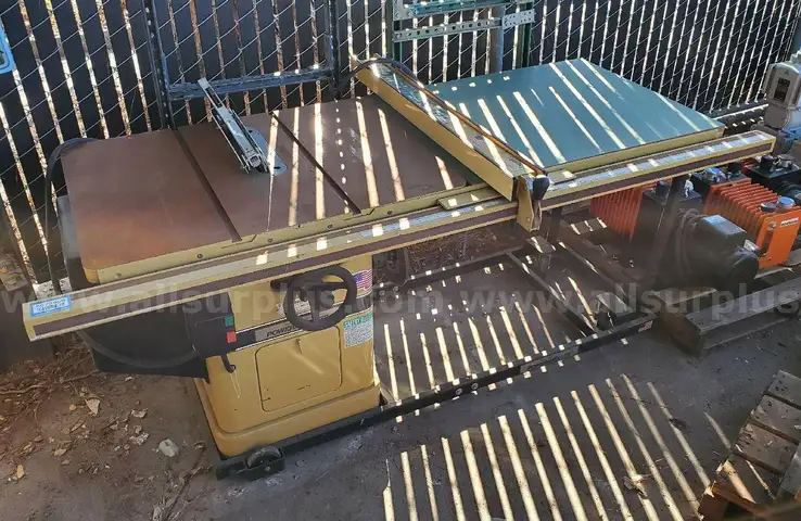 Powermatic model 66 Table Saw