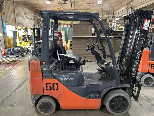 Toyota 8FGUC25 Forklift Truck