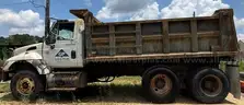 2004 INTERNATIONAL TRUCK (5232)- DUMP TRUCK