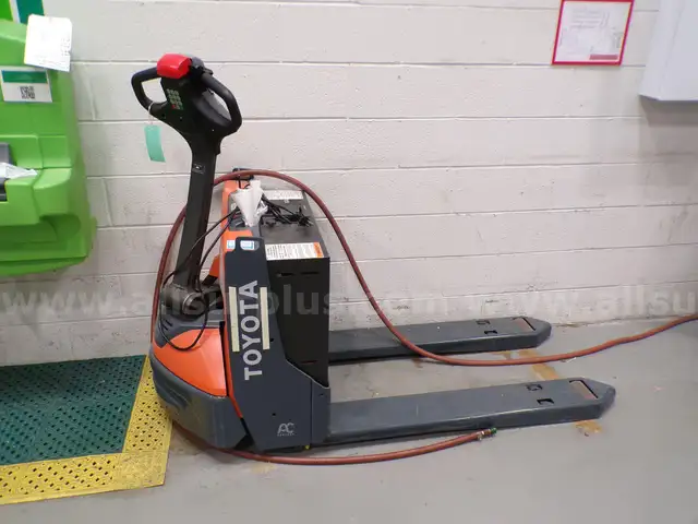 Toyota Powered Lift Truck