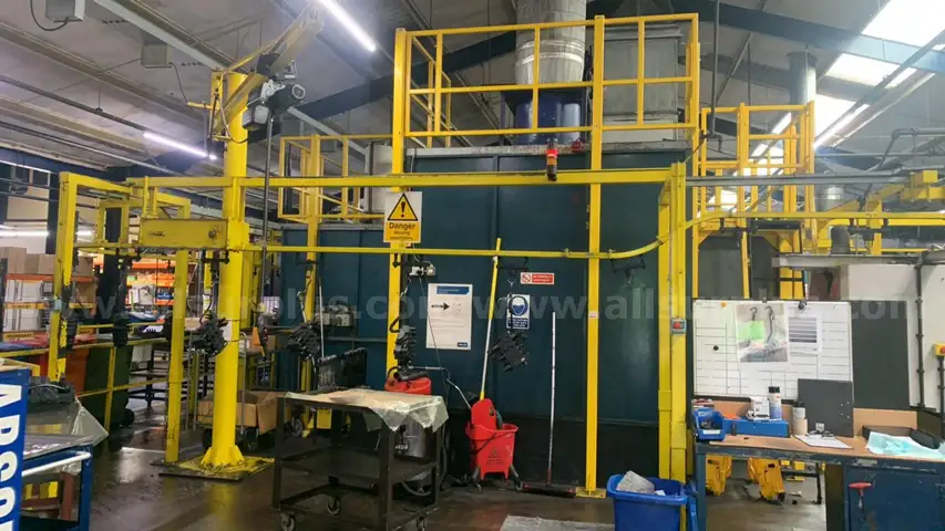 Industrial Spray Booth