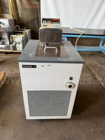 Haake Recirculating Chiller