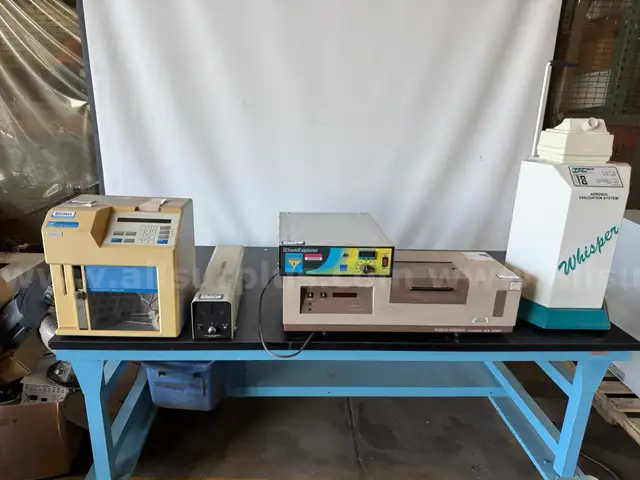 5 ea. YSI Pallate of Lab Equipmente