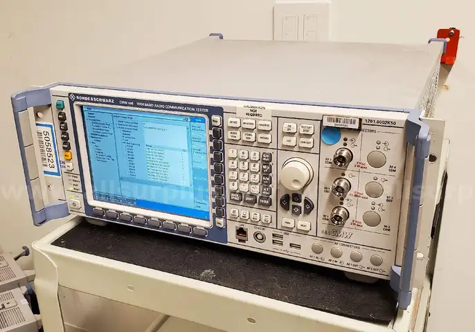 Rohde &#x26; Schwarz CMW-500 Wideband Radio Communication Tester