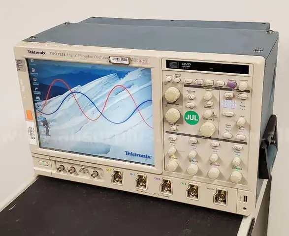 Tektronix DPO7254 Digital Phosphor Oscilloscope, 2.5GHz, 40GSa/s