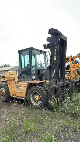 Hyster H210XL Forklift