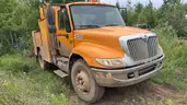 International 4300 SBA 4x2 Utility Truck