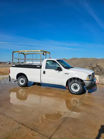 2004 Ford F-350 SD XL 2WD