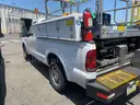 2006 Ford F-350 SD XLT 2WD
