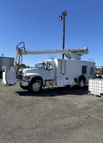 1997 FMC 2000 DEICER; 2000 GALLON, DIESEL