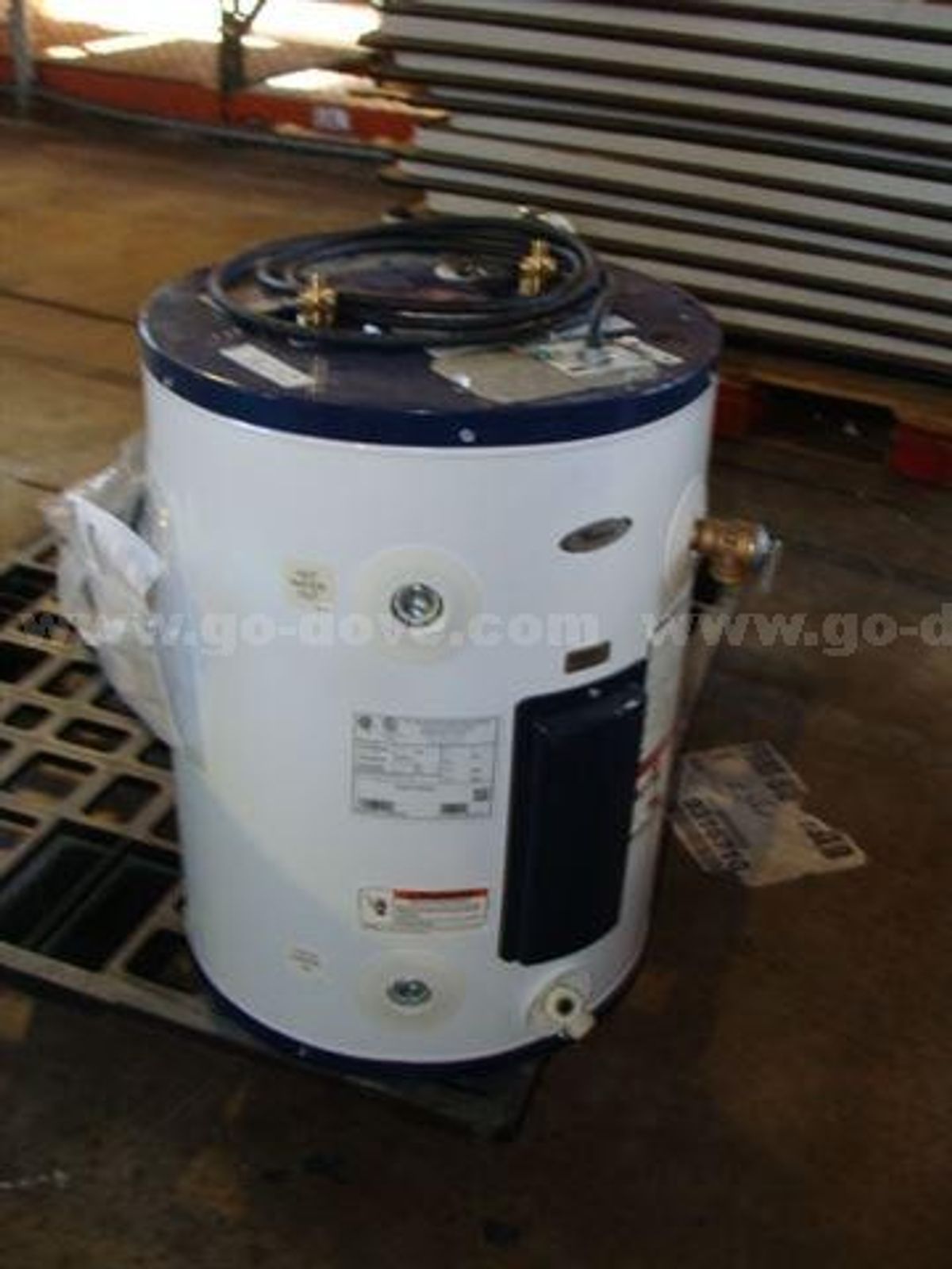 Whirlpool Hot Water Heater Allsurplus